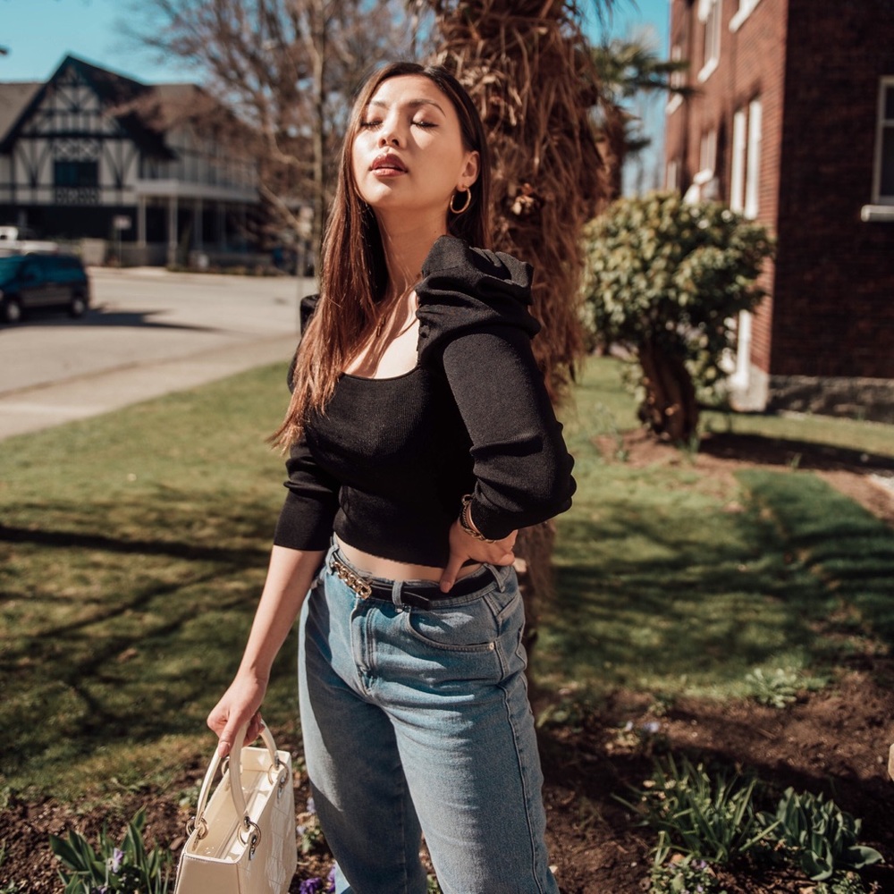 Black Puff Crop Top